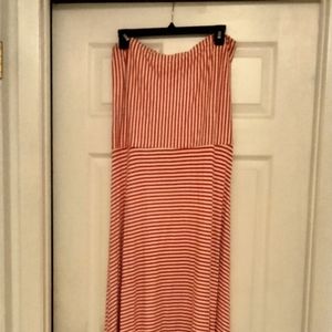 Gap LG Red and white stripe